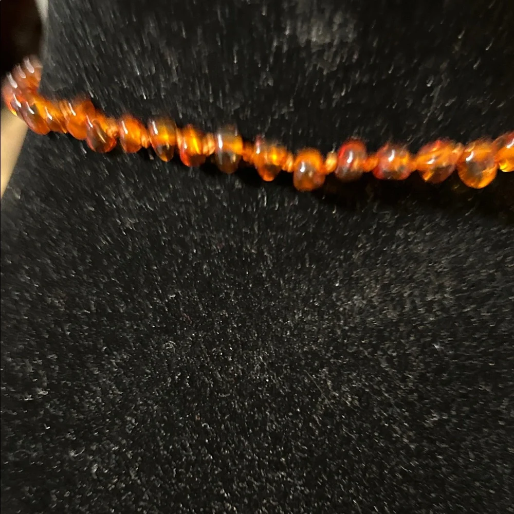 Amber Beaded Necklace - Picture 5 of 7